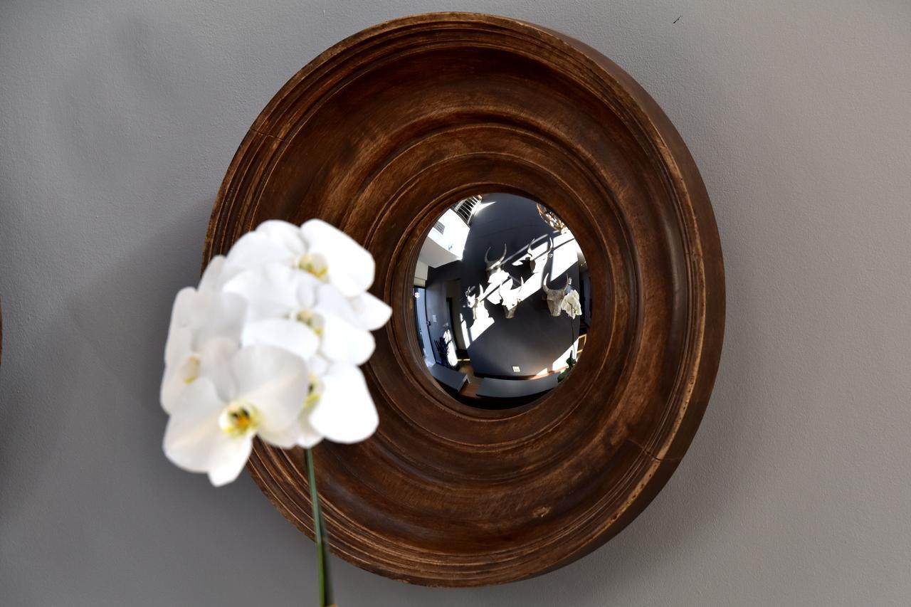 Tredenham Boutique Hotel ブルームフォンテーン エクステリア 写真 A convex mirror